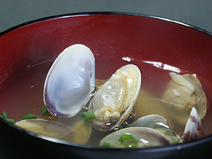 Clam Soup or Ginisang Halaan
